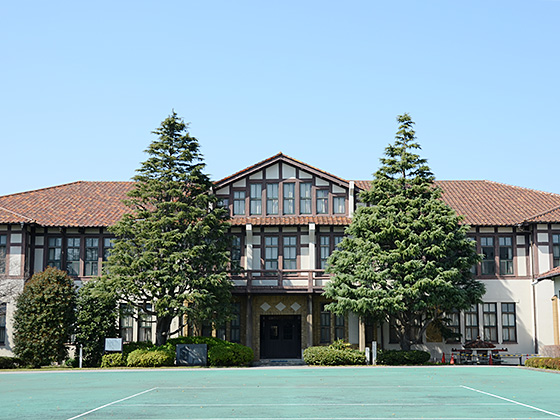 横浜共立学園中学校